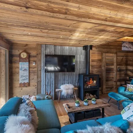 La Des Oursons Family With Hot Tub Chalet