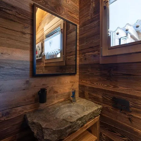 Chalet La Des Oursons Family With Hot Tub